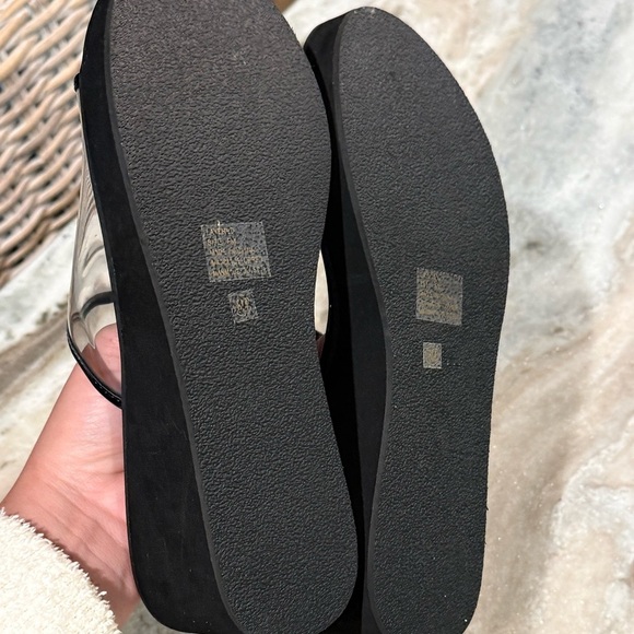 Women’s Coconuts by MATISSE Layered black/clear platform wedge sandal- Size 8 - Picture 9 of 10